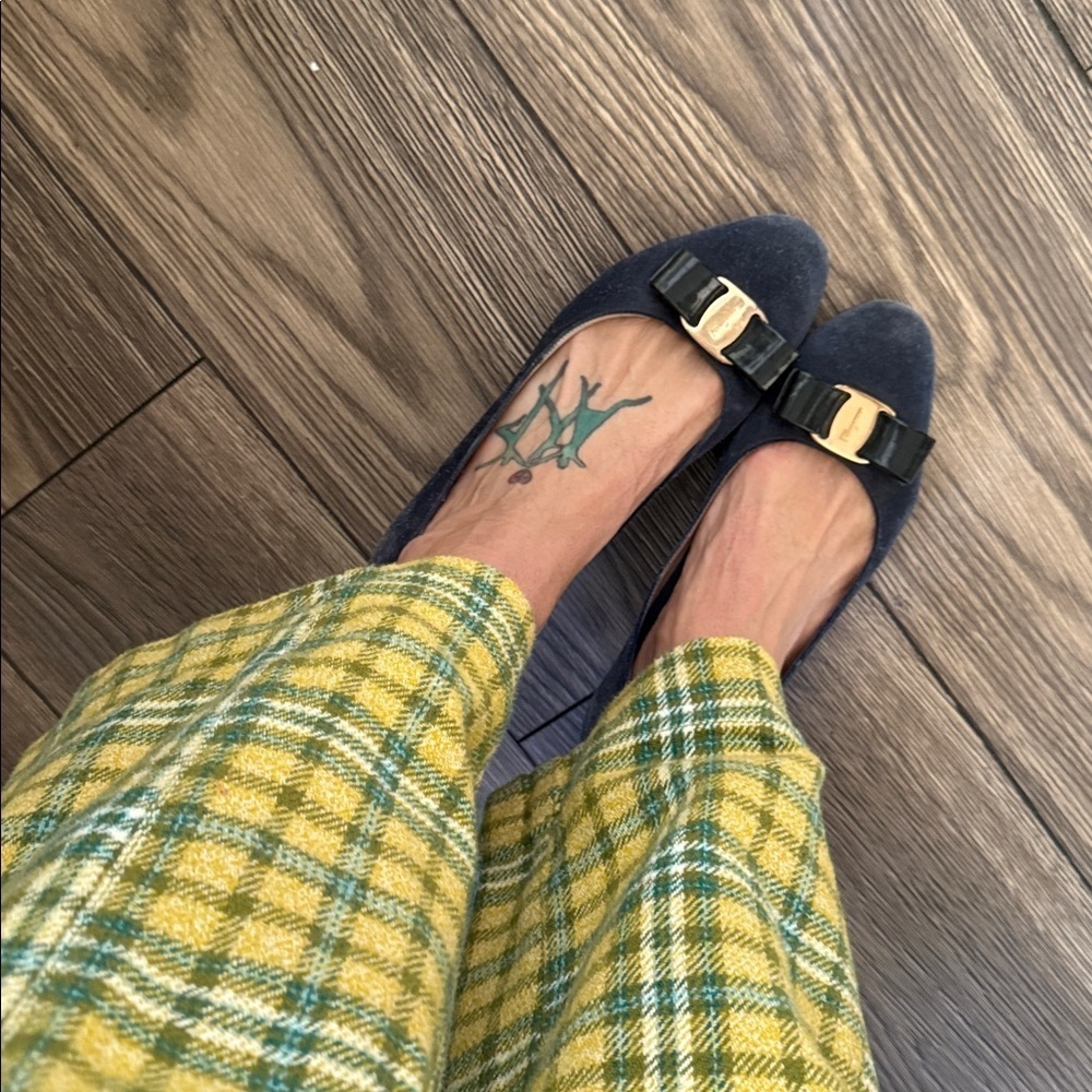 Salvatore Ferragamo Navy Suede Bow Flats with Gold Accent - Picture 11 of 14